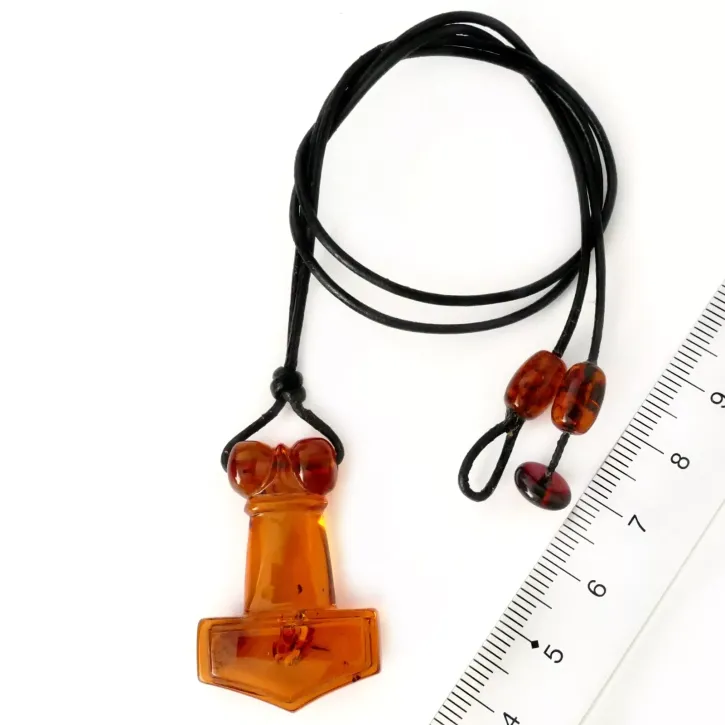 V101-04 Thorshammer poliert, cognac