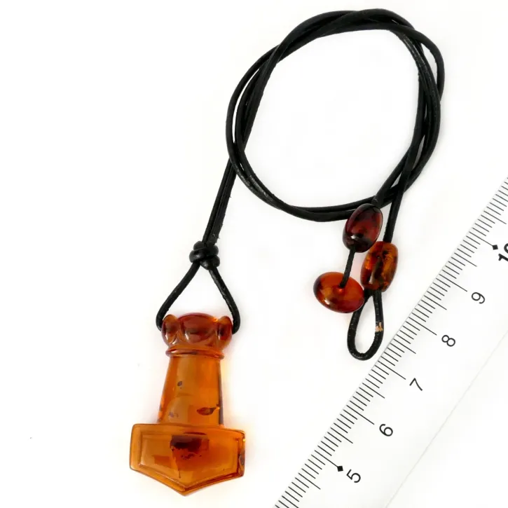 V101-08 Thorshammer poliert, cognac