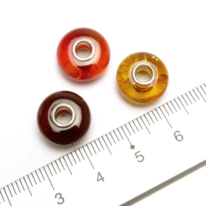 V17-02 AmberBeads